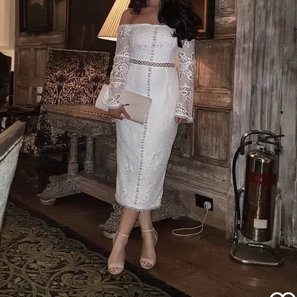 Pretty little thing lace midi dress UK 14 - Picture 3 of 8